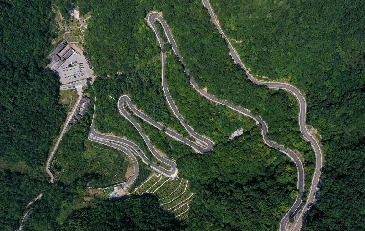 雪中自驾鄂西北小村，不仅仅有山高路险，更有一幅水墨丹青