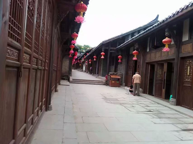 点评召集令#简介:双江古镇位于重庆市潼南区双江镇,地处嘉陵江支流