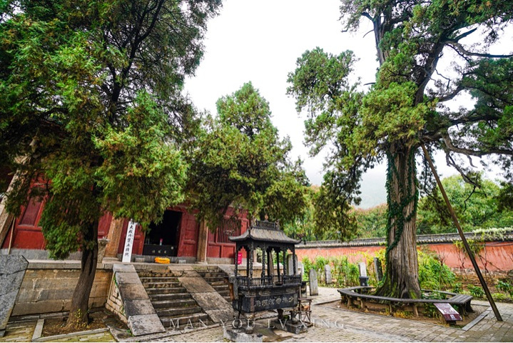 去少林寺景区,除了看少林寺,还应看看初祖庵