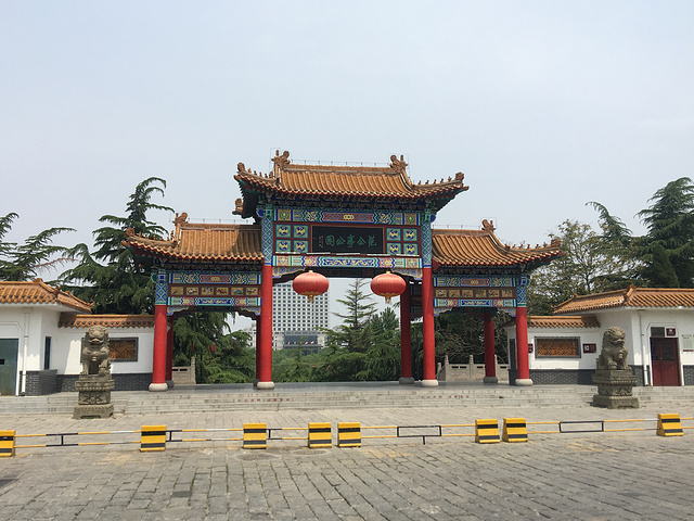 范公亭公园以历史名人范仲淹命名.范公亭公园,始建于北宋.