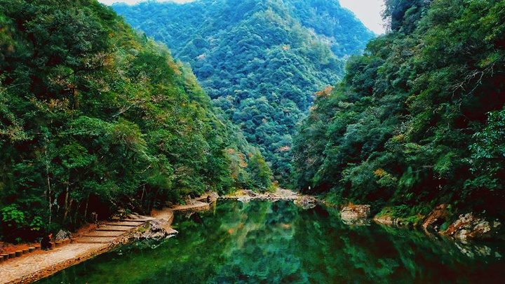但我拍到了更多更美的景色.这是一个令人