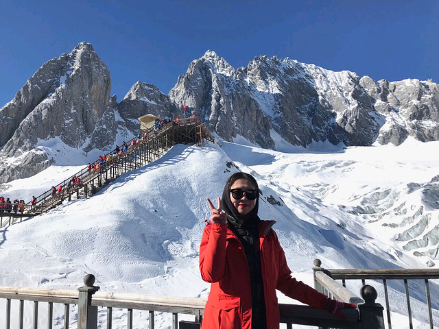 丽江市玉龙雪山景区是国家旅游局正式批准的5a级国家风景名胜区除了