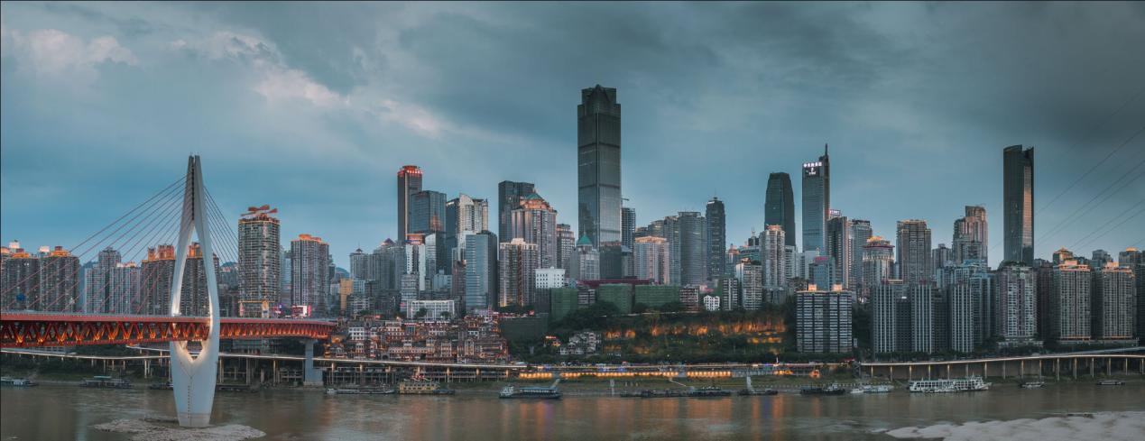 灵动魔幻的醉美山城