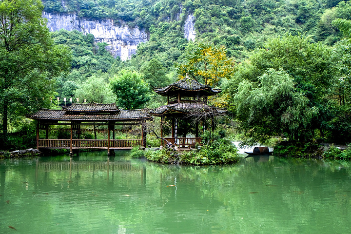 酉阳桃花源.据说这里就是陶渊明笔下的《桃花源记》原形.