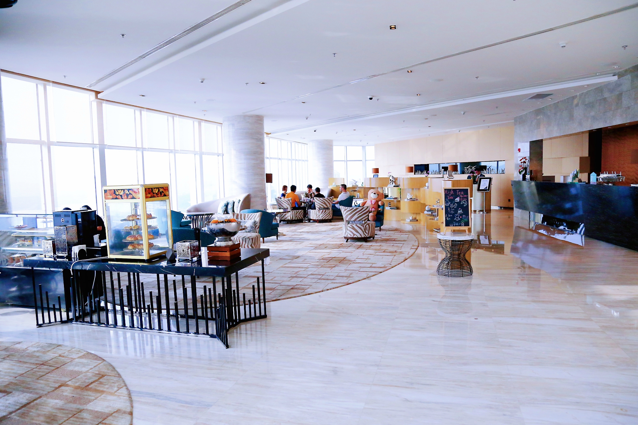 广州周边 | 坐拥一线无敌江景，叹29楼高空下午茶，带你打卡这家神仙酒店！