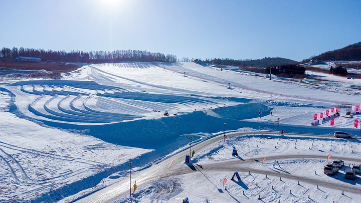 长白山鲁能胜地滑雪场"的评论图片