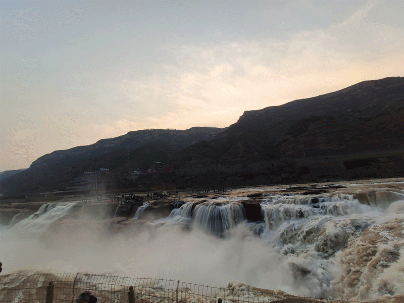 黄河壶口瀑布风景名胜区图片