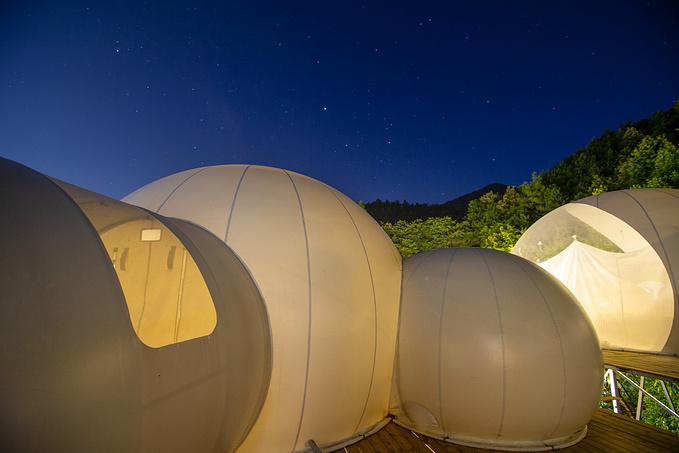 距市区仅15h车程武汉星空泡泡屋承包你一整夏的浪漫