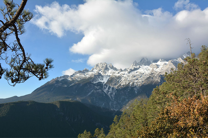 丽江玉龙雪山风景名胜区1988年被列为国家重点风景名胜区,2007年被评