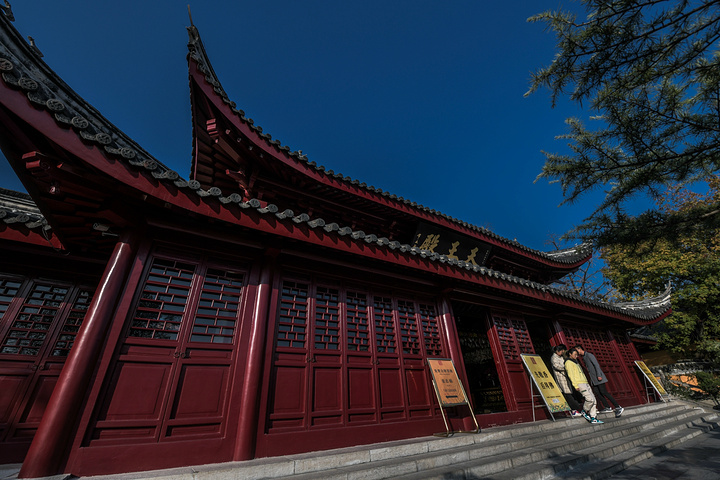 鸡鸣寺-南京最古老的寺院