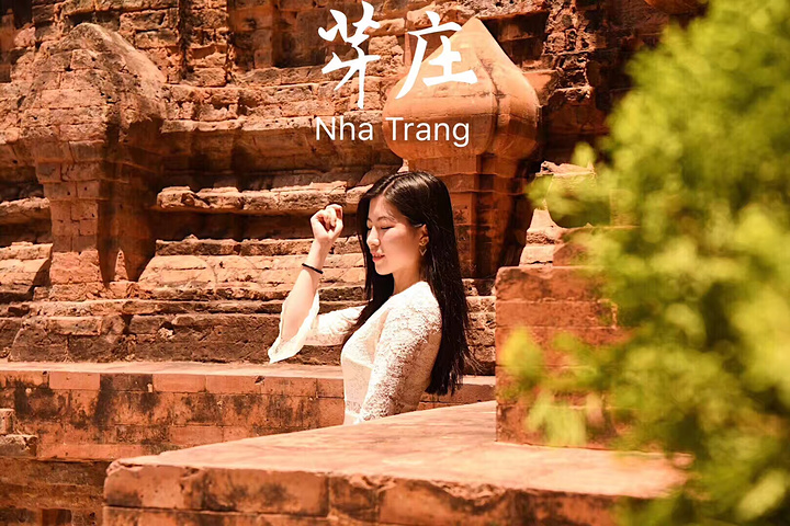 注意事项:在这儿进入参拜的话,记得要脱鞋子,穿着不可以太,裙子