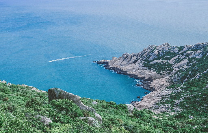 相比热闹的庙子湖岛,这里有更迷人的山海风光和更纯粹渔家风情,也是