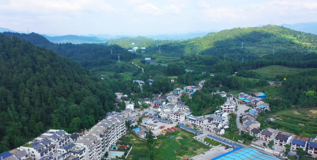 乡游黔中 · 龙里县 观音村  走进红色沃土，寻味山菌鲜香