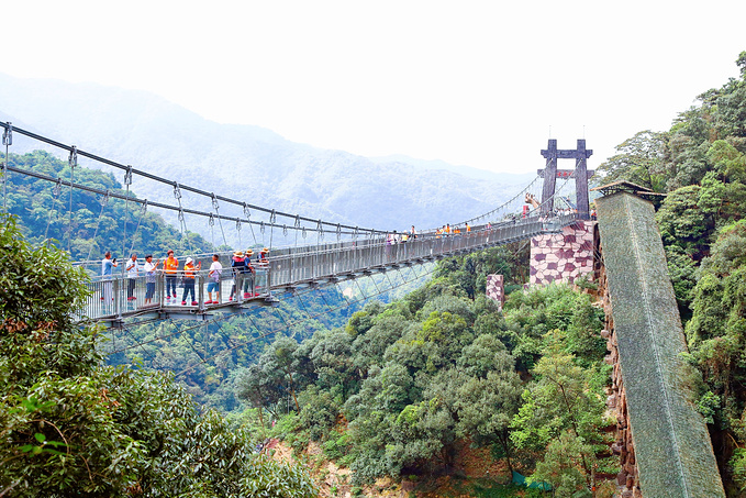 打卡清远古龙峡,玻璃峡谷,网红河谷,空中探险…一次玩转水陆空