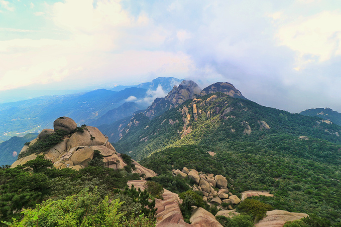 去天柱山感受大自然带来震撼心灵的旅程