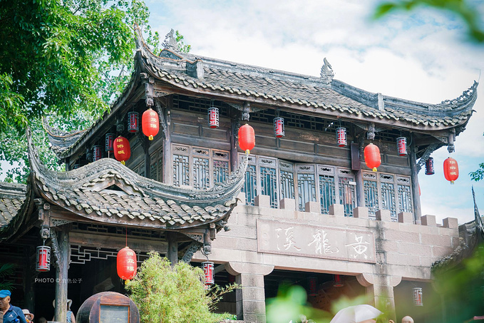 【成都攻略】必吃的地道网红美食店,游玩成都周边景点