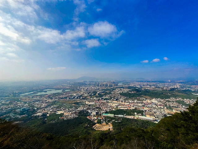 自古以来,清源山国家重点风景区就以36洞天,18胜景闻名于世