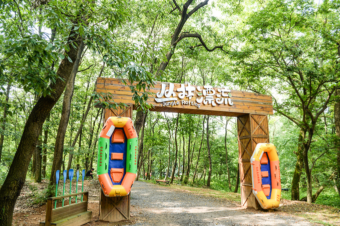 盛夏带娃必打卡,来茅山宝盛园漂流住帐篷啦!-常州旅游