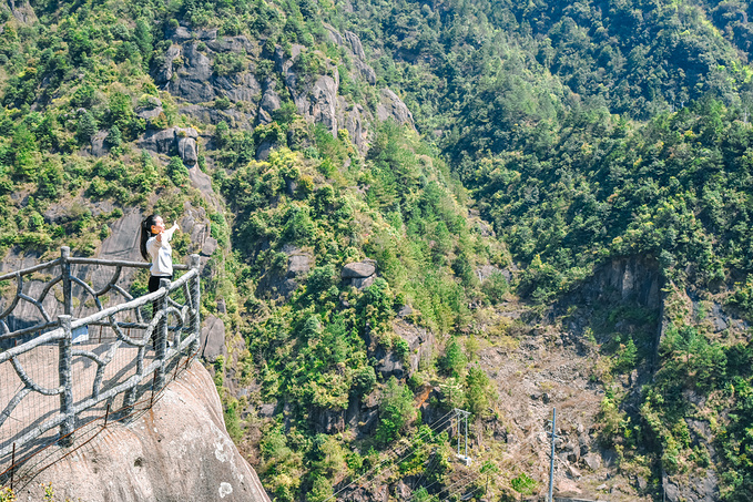 蛟龙大峡谷图片