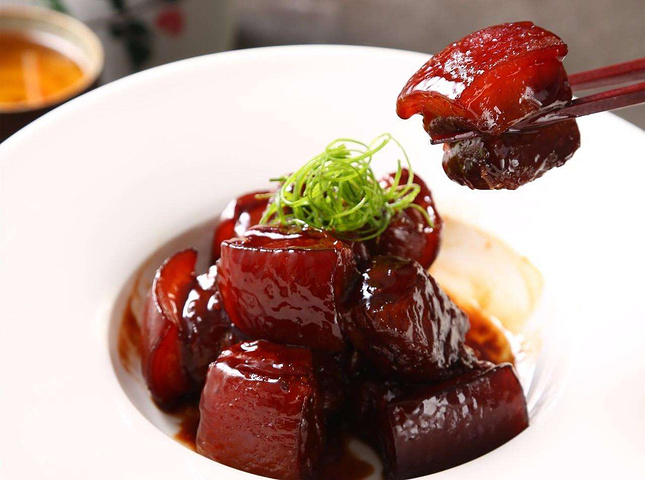 广帮和上海菜成为上海的要菜系,各种佳肴绝对让你过足嘴瘾_本帮菜