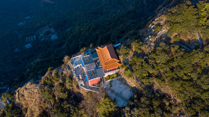 鸡足山是享誉南亚,东南亚的佛教圣地,中国十大著名佛教名山之一,是