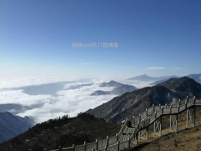 西岭雪山日月坪风光