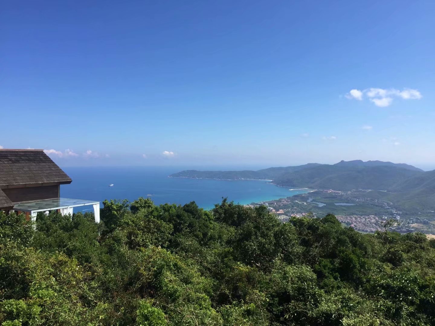 三亚一座热情似火的海滨城市