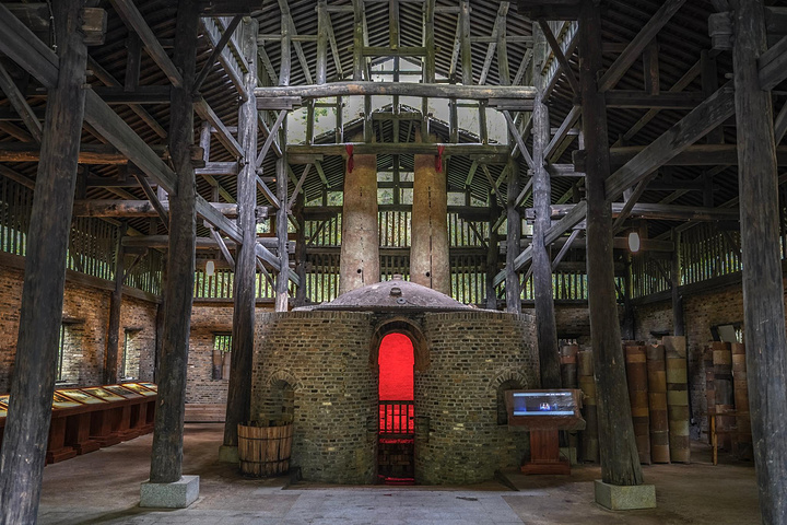 景德镇古窑民俗博览区是全国唯一一家以陶瓷文化为主题的国家5a级旅游