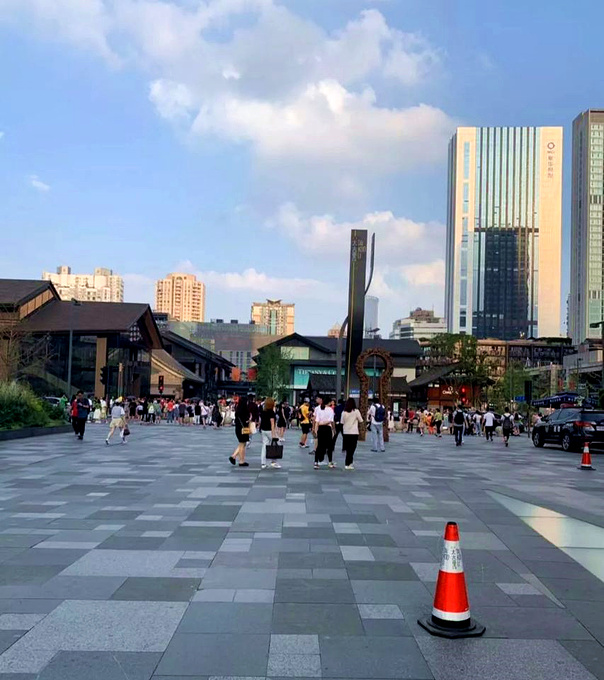 微醺一场,看蓉城绝美光影,记惬意旅行心情-成都旅游