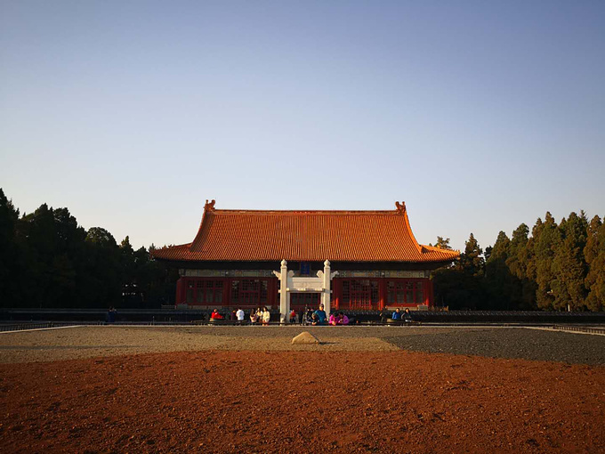 北京旅游攻略 烟花三月,沿着四九城的轴线走一走  社稷坛,位于中山