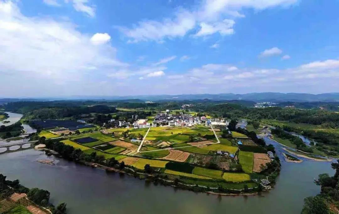 乡游黔中│旅人遇见绿洲，黔东南的雷屯福地，你该来了