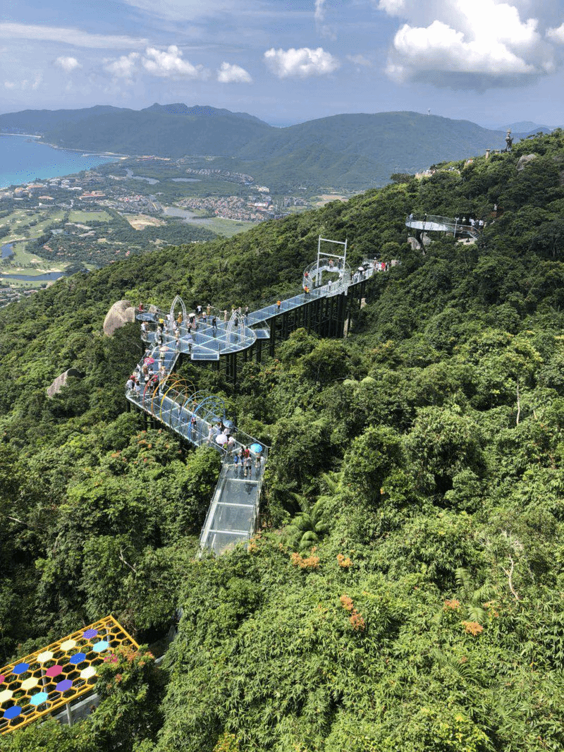 亚龙湾热带天堂森林公园