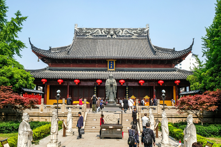 南京夫子庙即孔庙,是四大文庙之一,始建于公元1034年,为祭祀