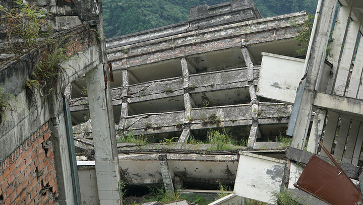 映秀地震遗址----漩囗中学.映秀地震遗址----漩囗中学