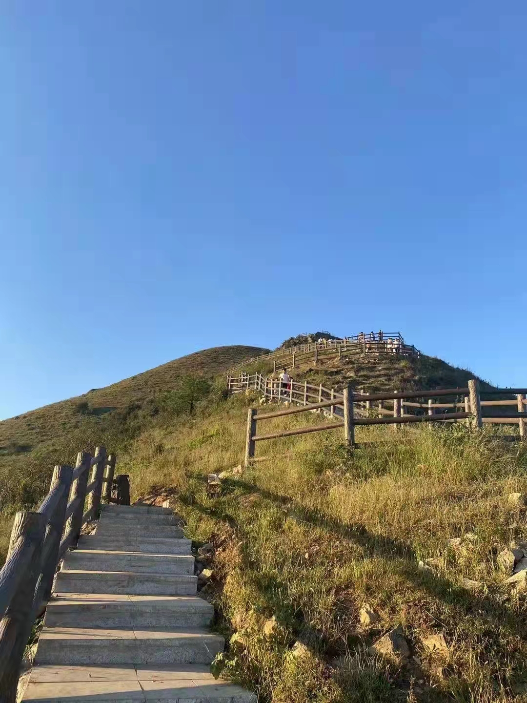 登顶武功山，观星空日出