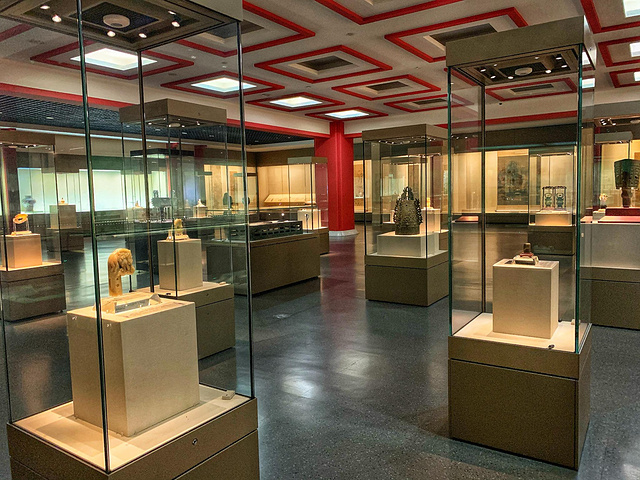 天津博物馆-展示中国古代艺术及天津城市发展历史的大型艺术历史类