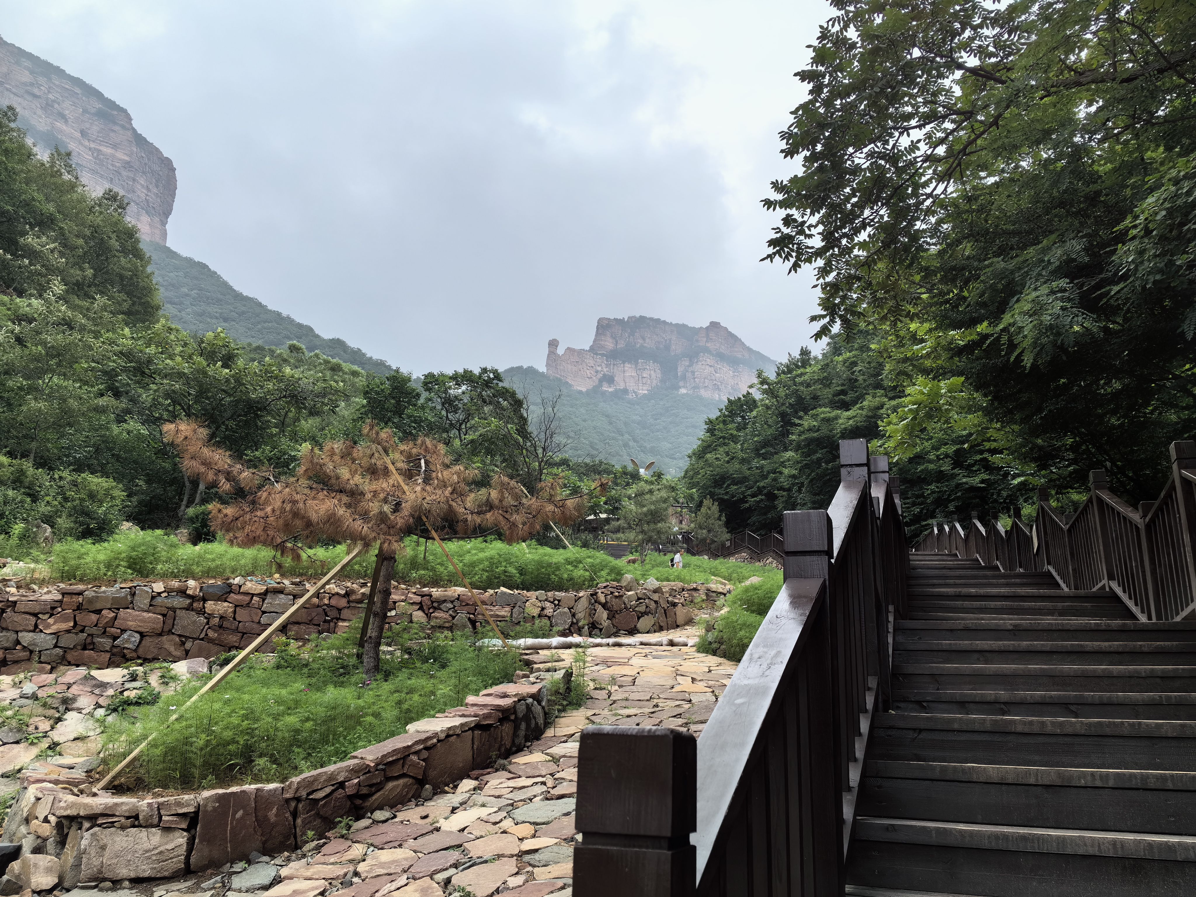 赞皇嶂石岩1日游