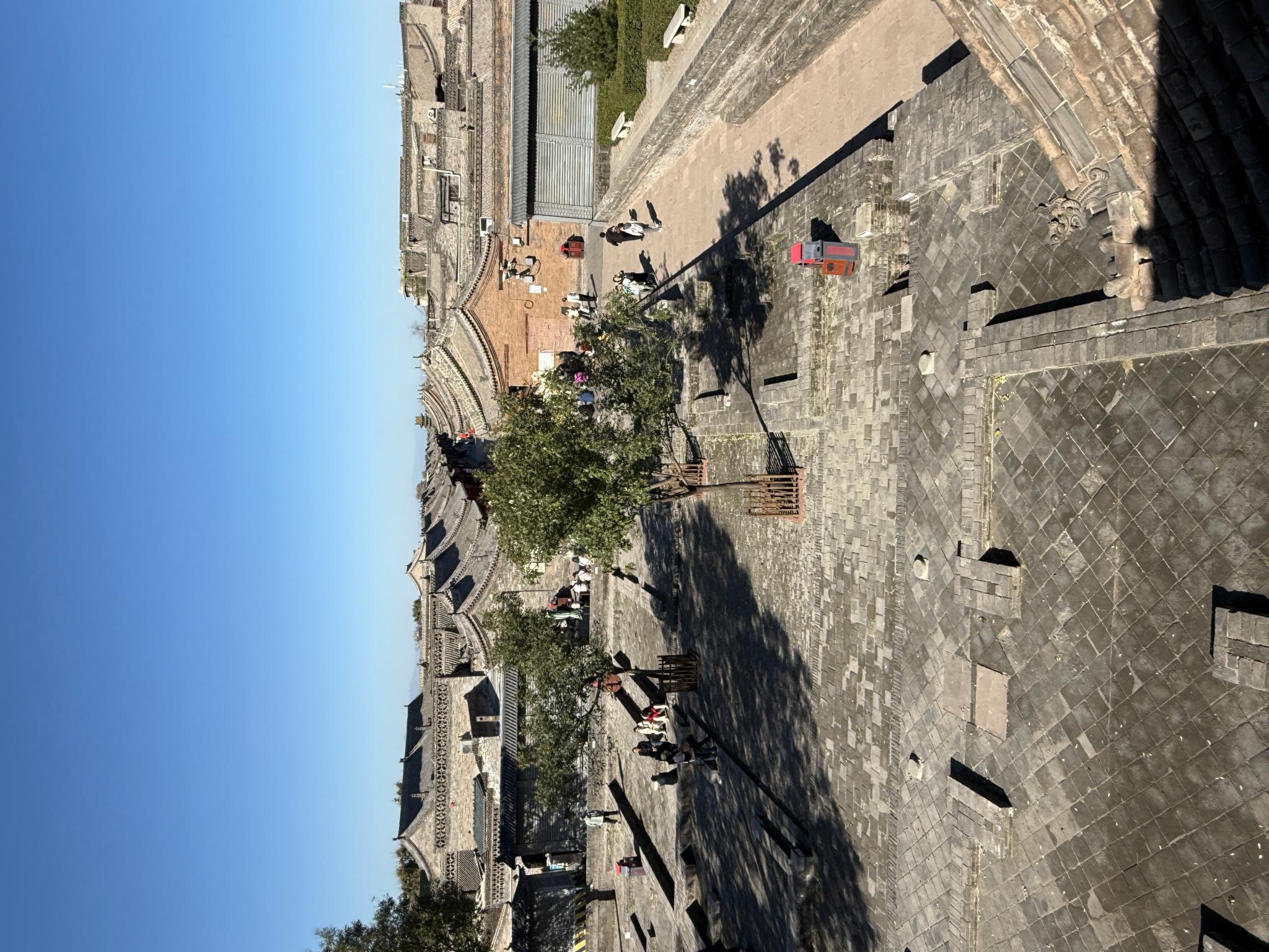 时光窖藏三千年：一座活着的平遥，等你来对谈