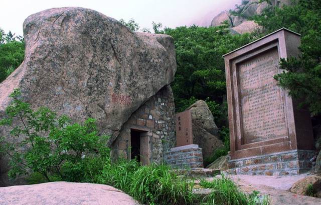 槎山风景区-云光洞