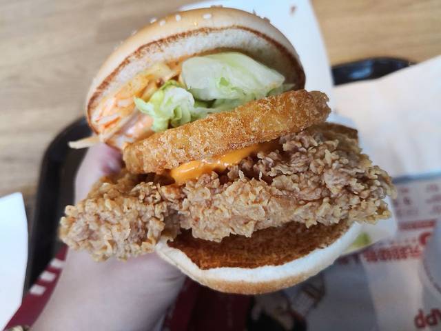 肯德基(闽南印象汽车穿梭餐厅)