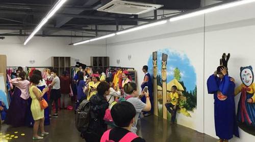 古宫韩服摄影体验馆(济州)