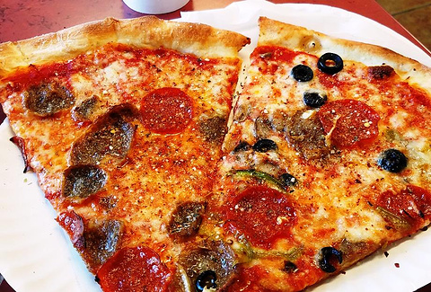 Bronx Pizza的图片