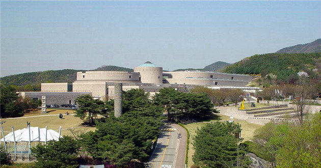 国立现代美术馆