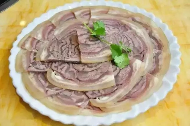 重庆水煮鱼,烫皮牛肉