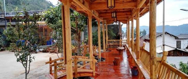 福宁楼白族庭院美食园