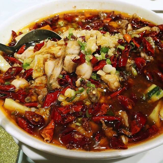 上膳汤水·炖足三小时·一饮就明(滨江东路店)