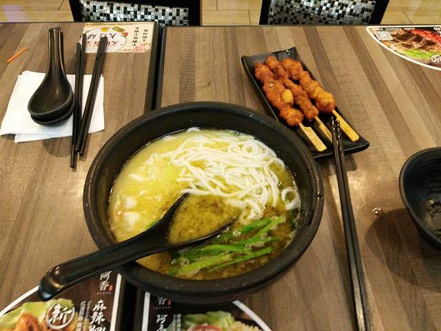 阿香米线(大润发店)