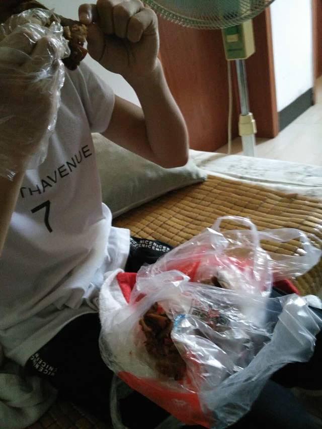 绝味鸭脖(楠竹山店)