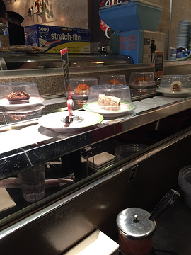 OEC Revolving Sushi Bar的图片