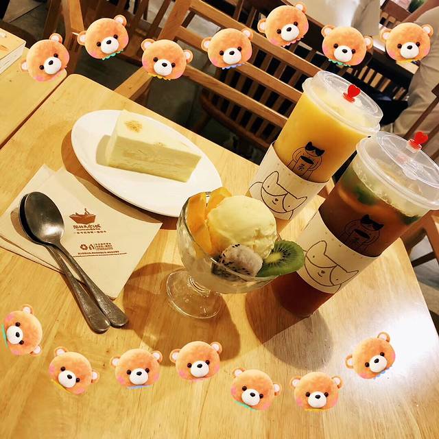 猫的天空之城概念书店(苏州诚品店)